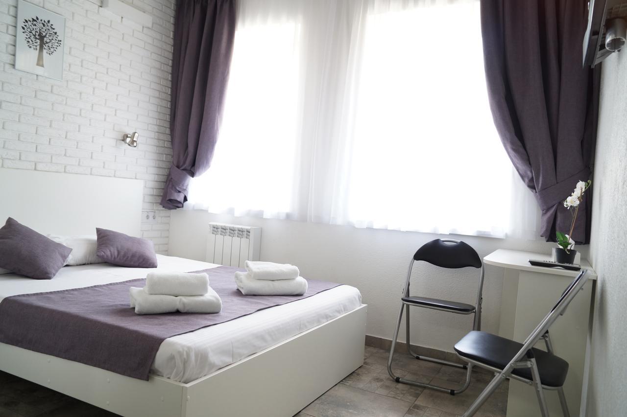 Skyhome Goloseevsky Kiev Bagian luar foto